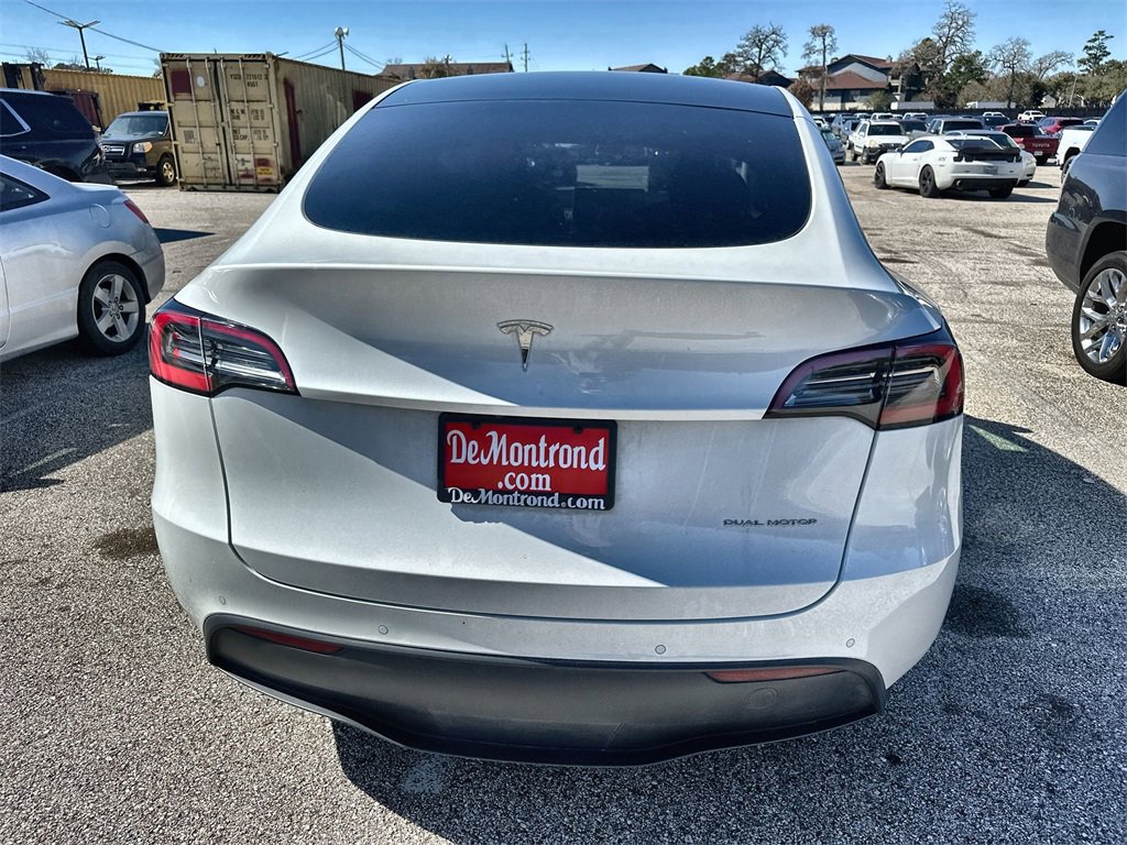 Used 2021 Tesla Model Y Long Range image 7