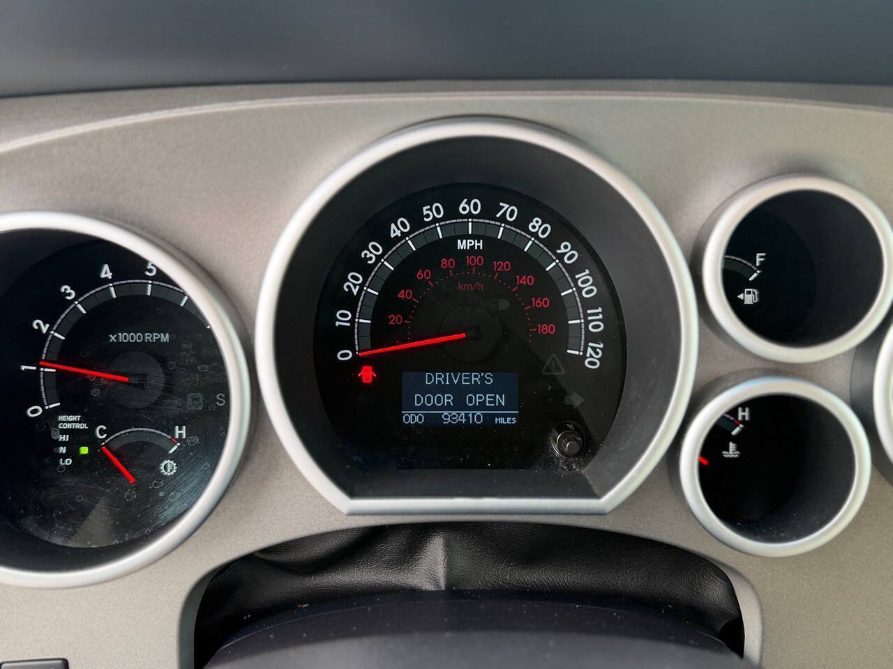 Used 2015 Toyota Sequoia Platinum AWD/4WD image 83