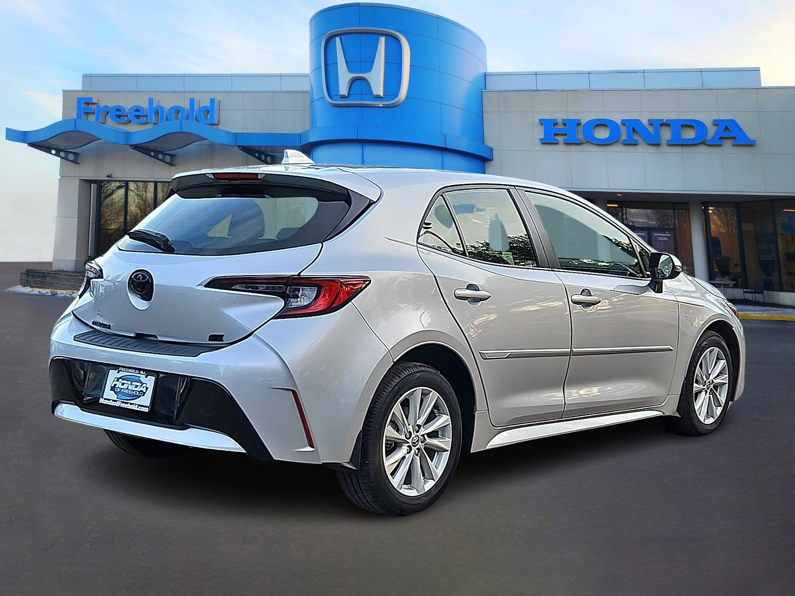 Used 2023 Toyota Corolla SE image 7