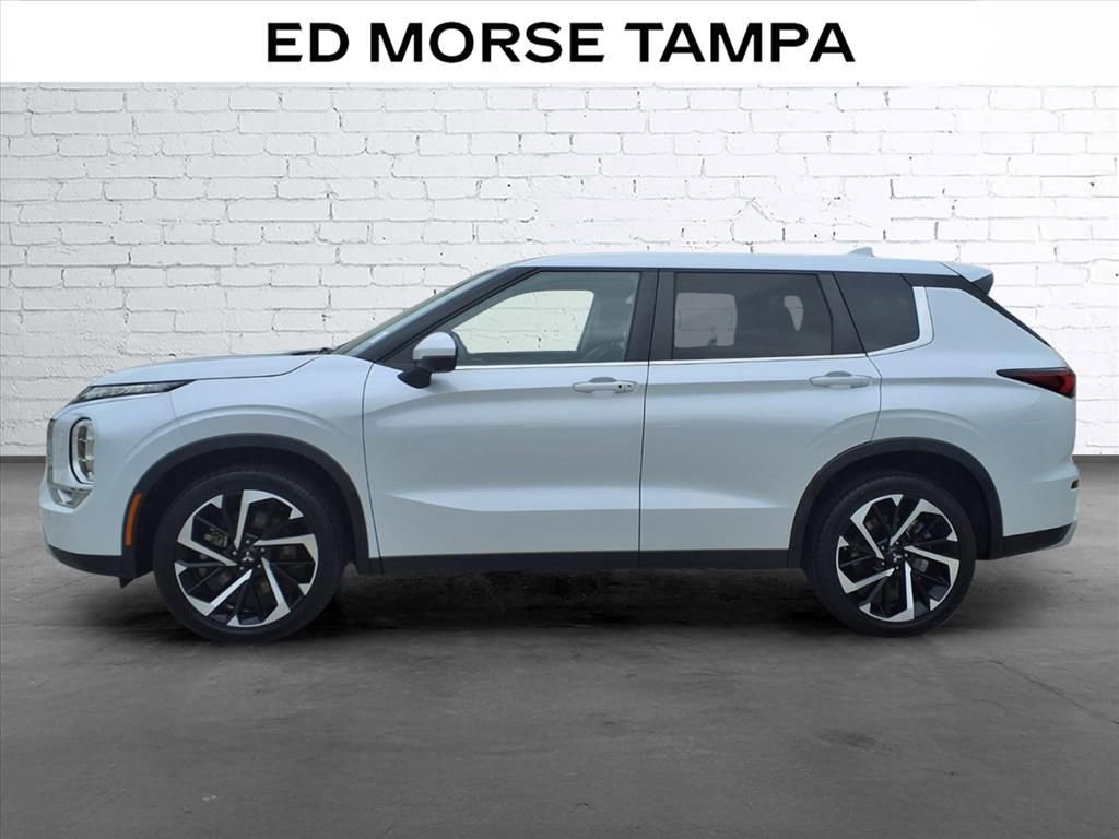 Used 2024 Mitsubishi Outlander Ralliart AWD/4WD image 2