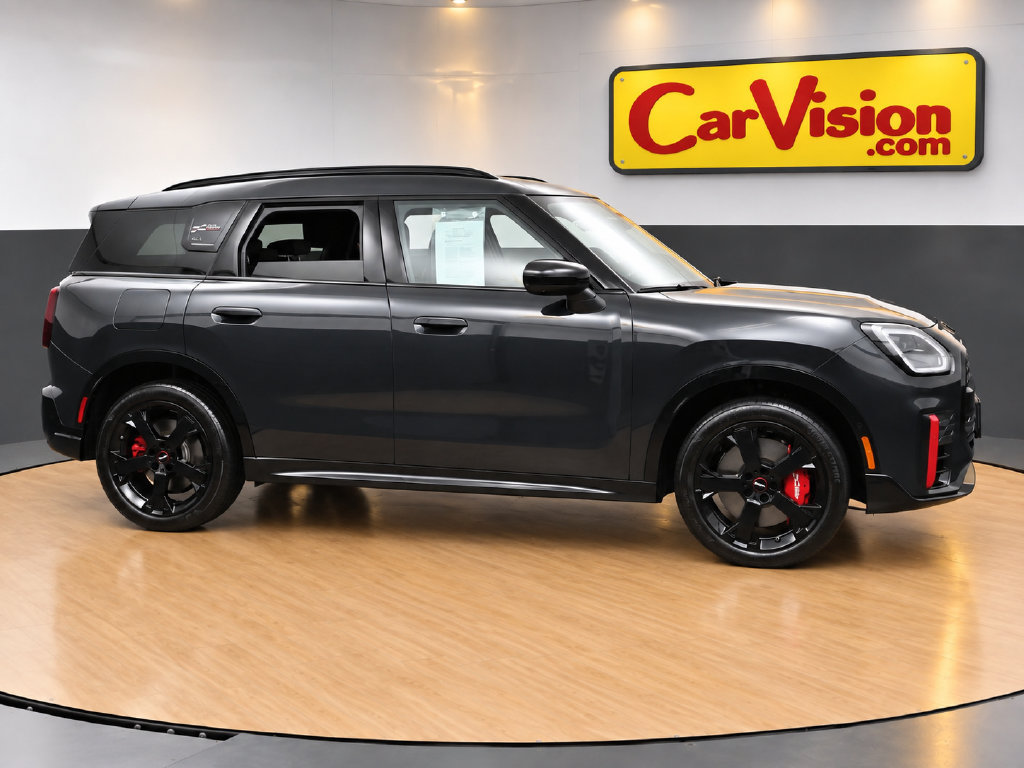 Used 2025 MINI Cooper Countryman John Cooper Works w/ Comfort Package Max AWD/4WD image 3