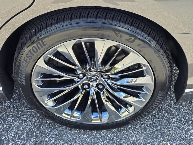 Certified 2023 Lexus LS 500 w/ Interior Upgrade Package RWD image 39