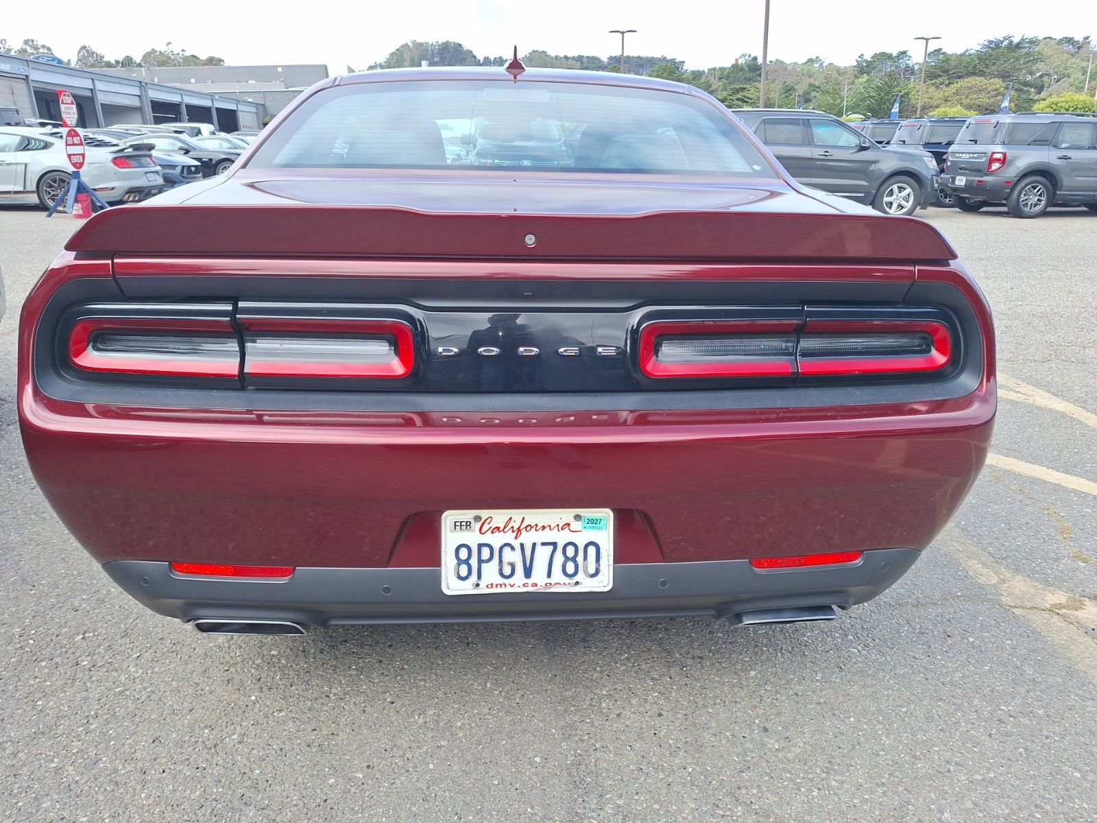 Used 2020 Dodge Challenger R/T w/ Driver Convenience Group RWD image 6
