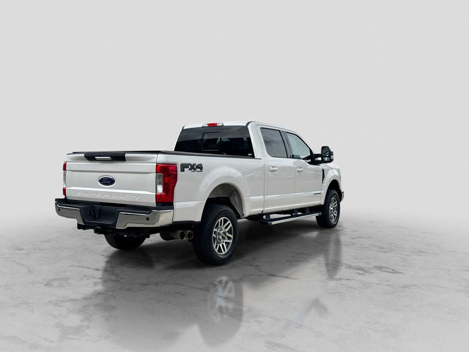 Used 2019 Ford F250 Lariat AWD/4WD image 6