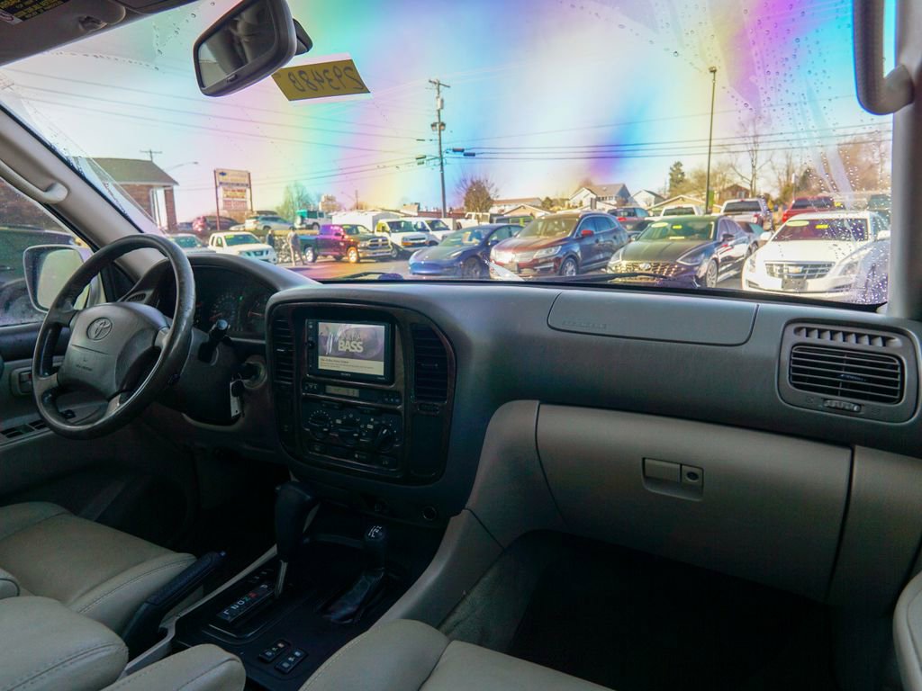 Used 2000 Toyota Land Cruiser image 13