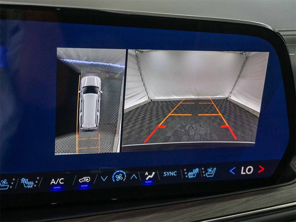 New 2026 Chevrolet Suburban Premier w/ Sun And Tow Package image 23