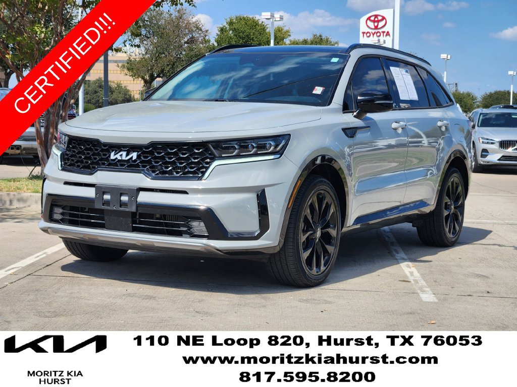 Certified 2023 Kia Sorento SX FWD image 2