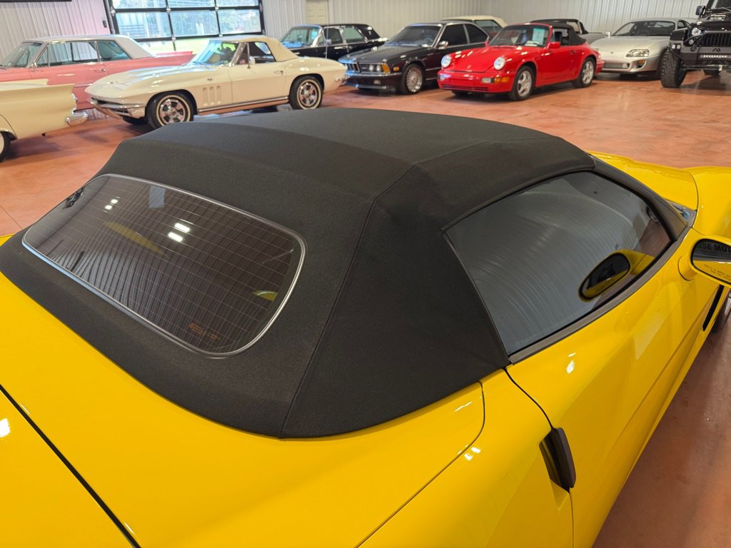 Used 2007 Chevrolet Corvette Convertible w/ Preferred Equipment Group image 17