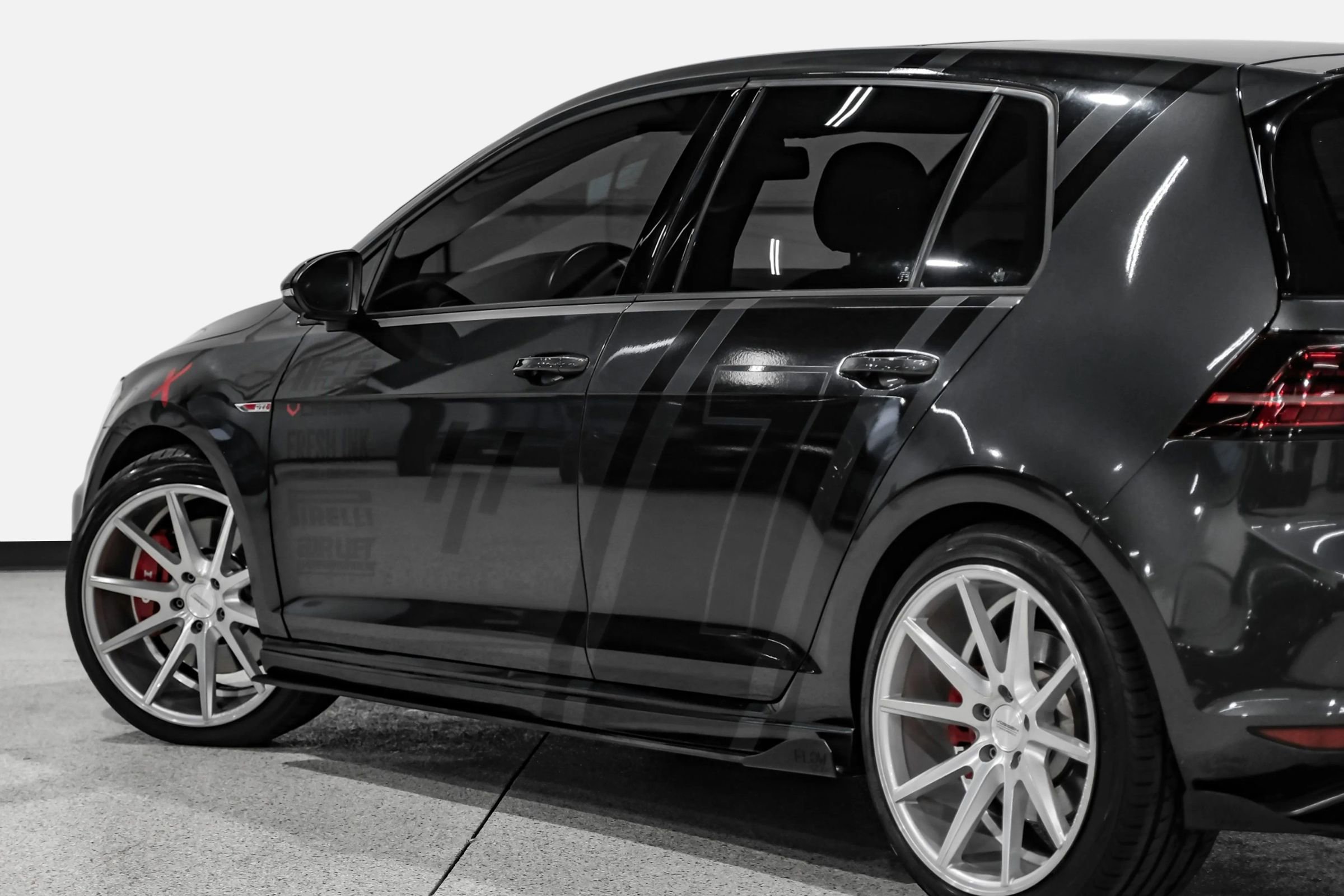 Used 2017 Volkswagen GTI Autobahn FWD image 12