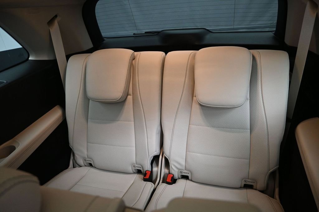 Used 2022 Mercedes-Benz GLS 450 4MATIC image 33