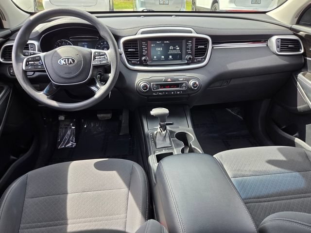 Used 2019 Kia Sorento AWD V6 image 12