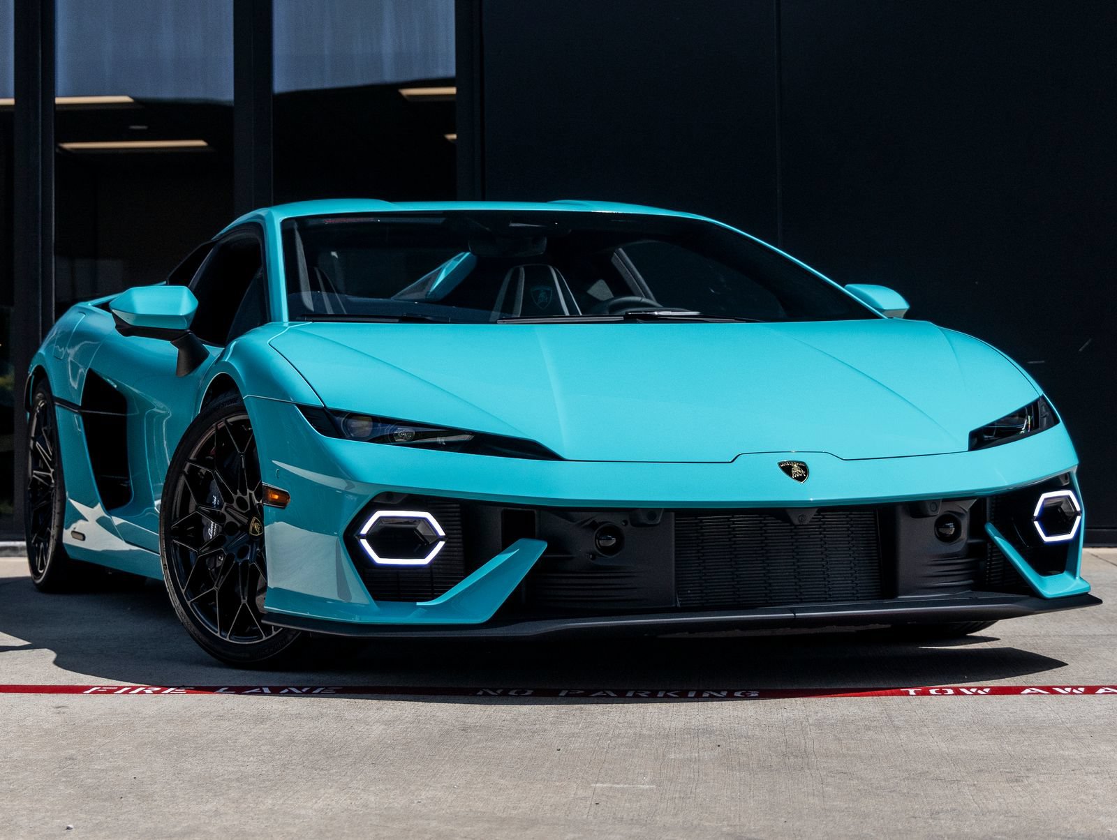 Used 2026 Lamborghini Temerario AWD/4WD image 2