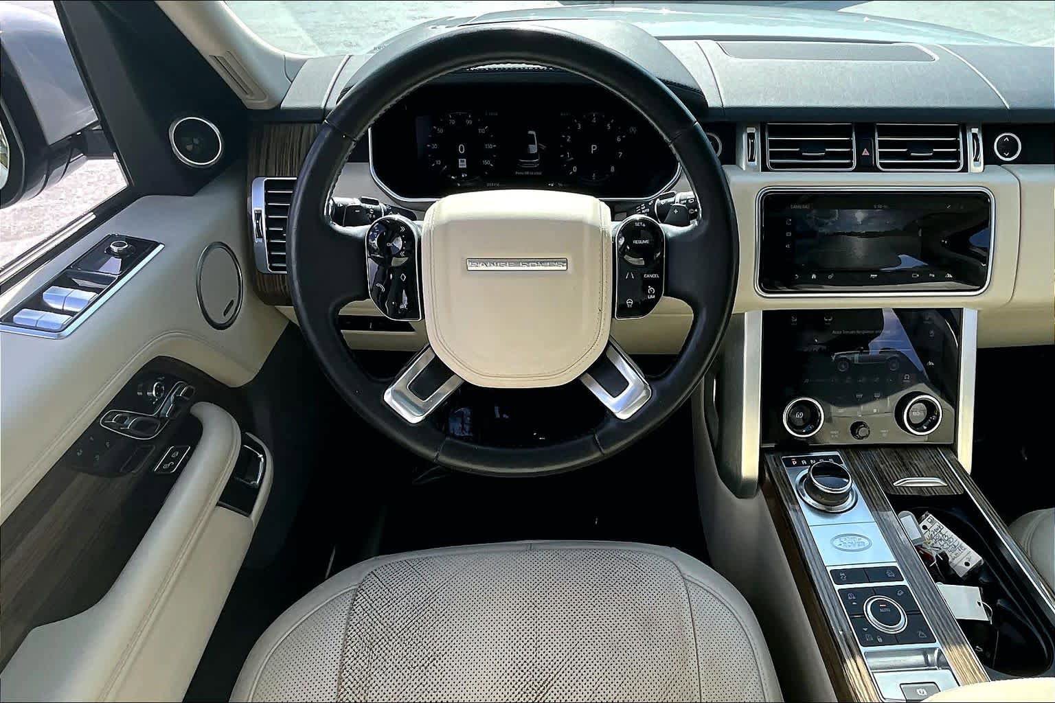 Used 2019 Land Rover Range Rover HSE AWD/4WD image 6