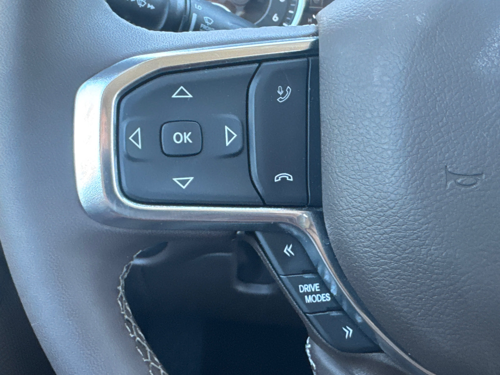 Used 2026 RAM 1500 Laramie w/ Bed Utility Group AWD/4WD image 29