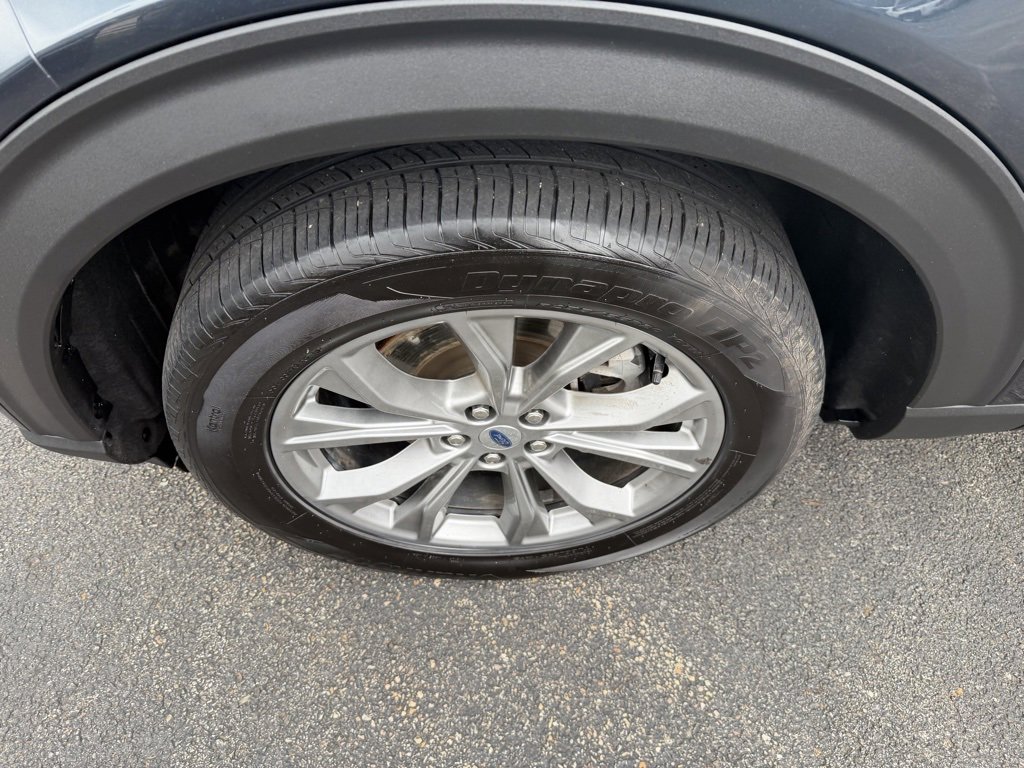 Used 2022 Ford Explorer Limited w/ Equipment Group 301A image 12