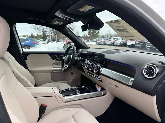 New 2026 Mercedes-Benz GLB 250 4MATIC image 26