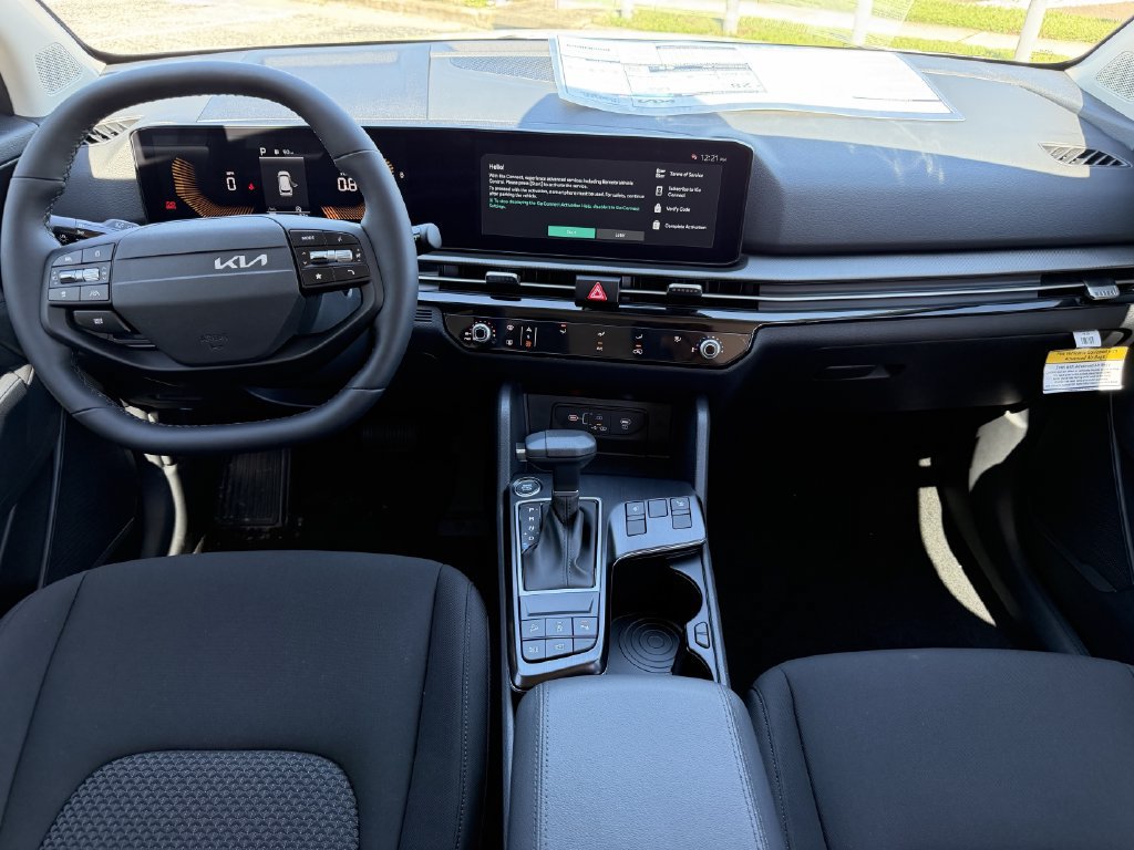 New 2027 Kia Sportage LX FWD image 12