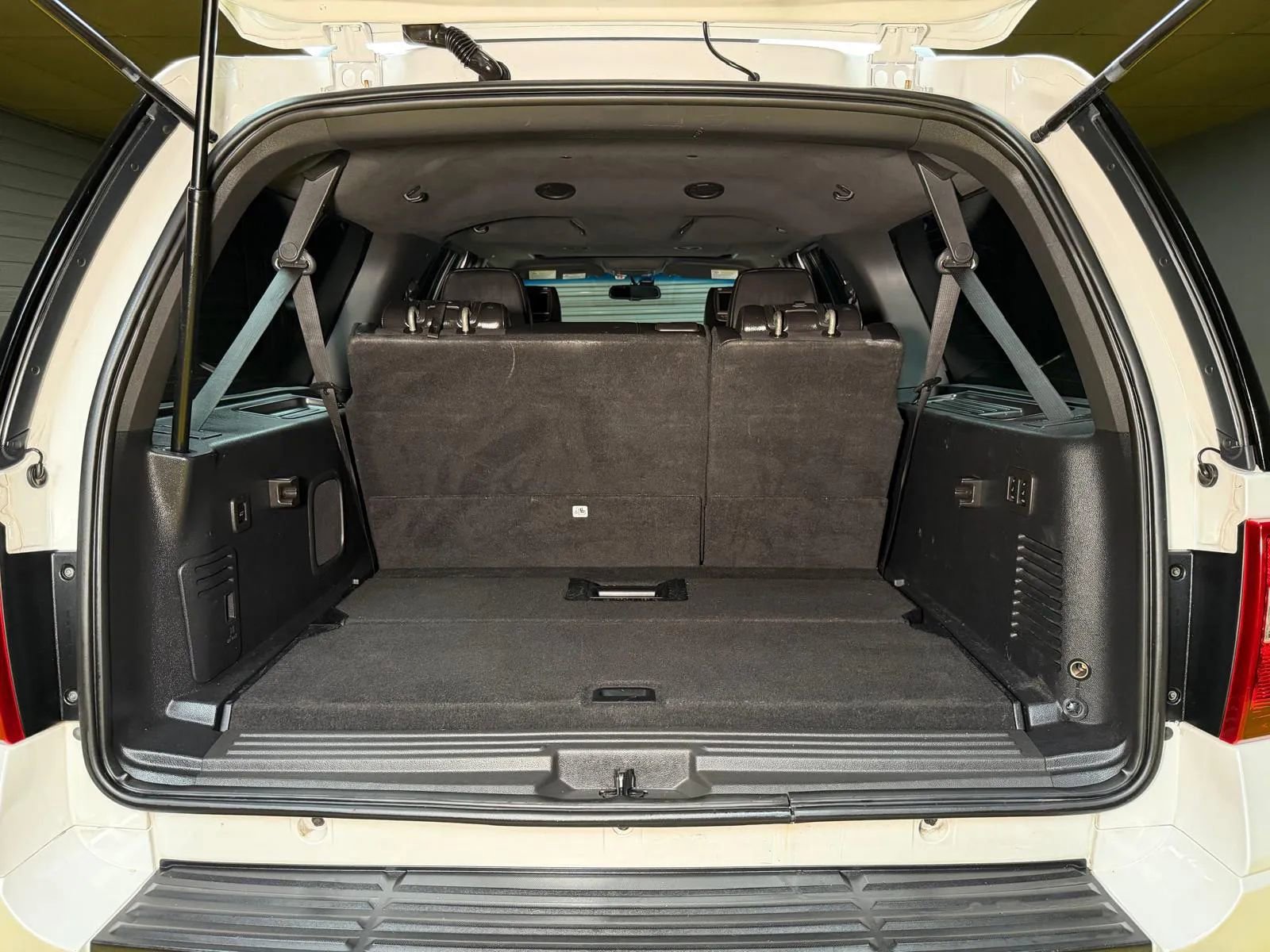 Used 2012 Ford Expedition EL Limited RWD image 23
