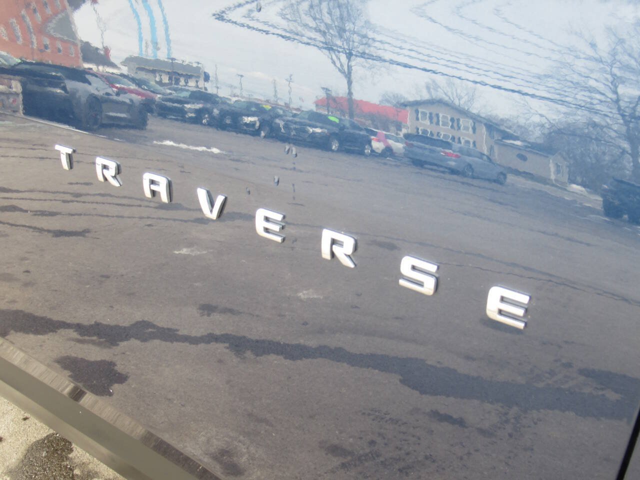 Used 2023 Chevrolet Traverse LT w/ LPO, Floor Liner Package AWD/4WD image 5