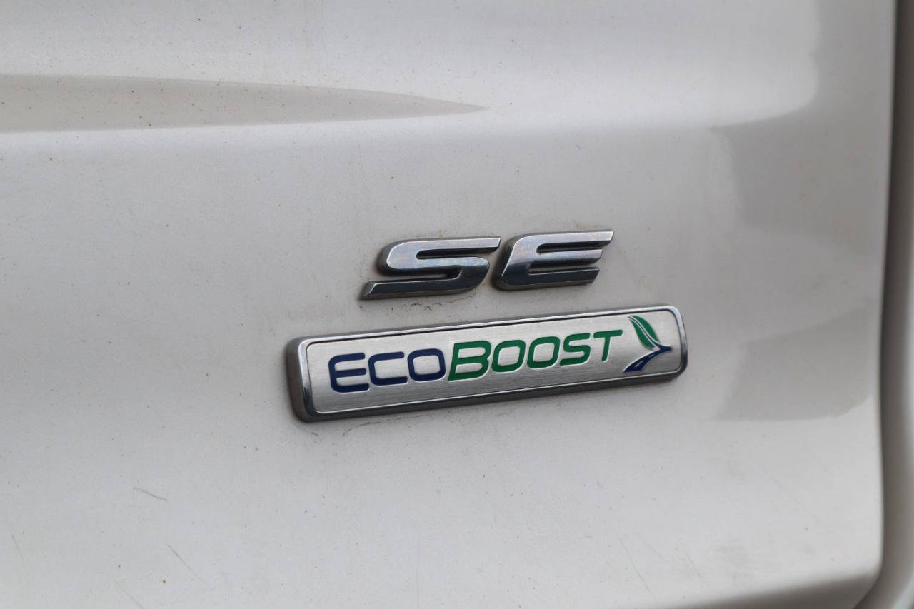 Used 2019 Ford Fusion SE w/ Equipment Group 151A FWD image 30