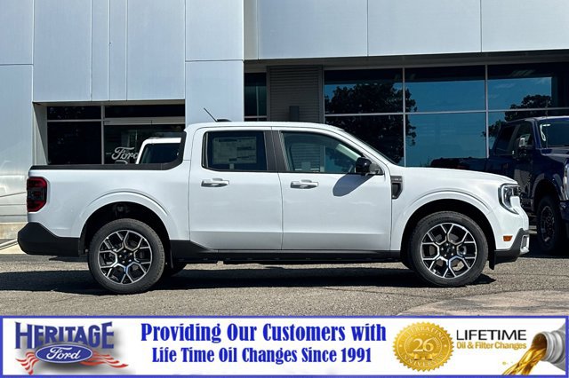 New 2026 Ford Maverick Lariat image 3