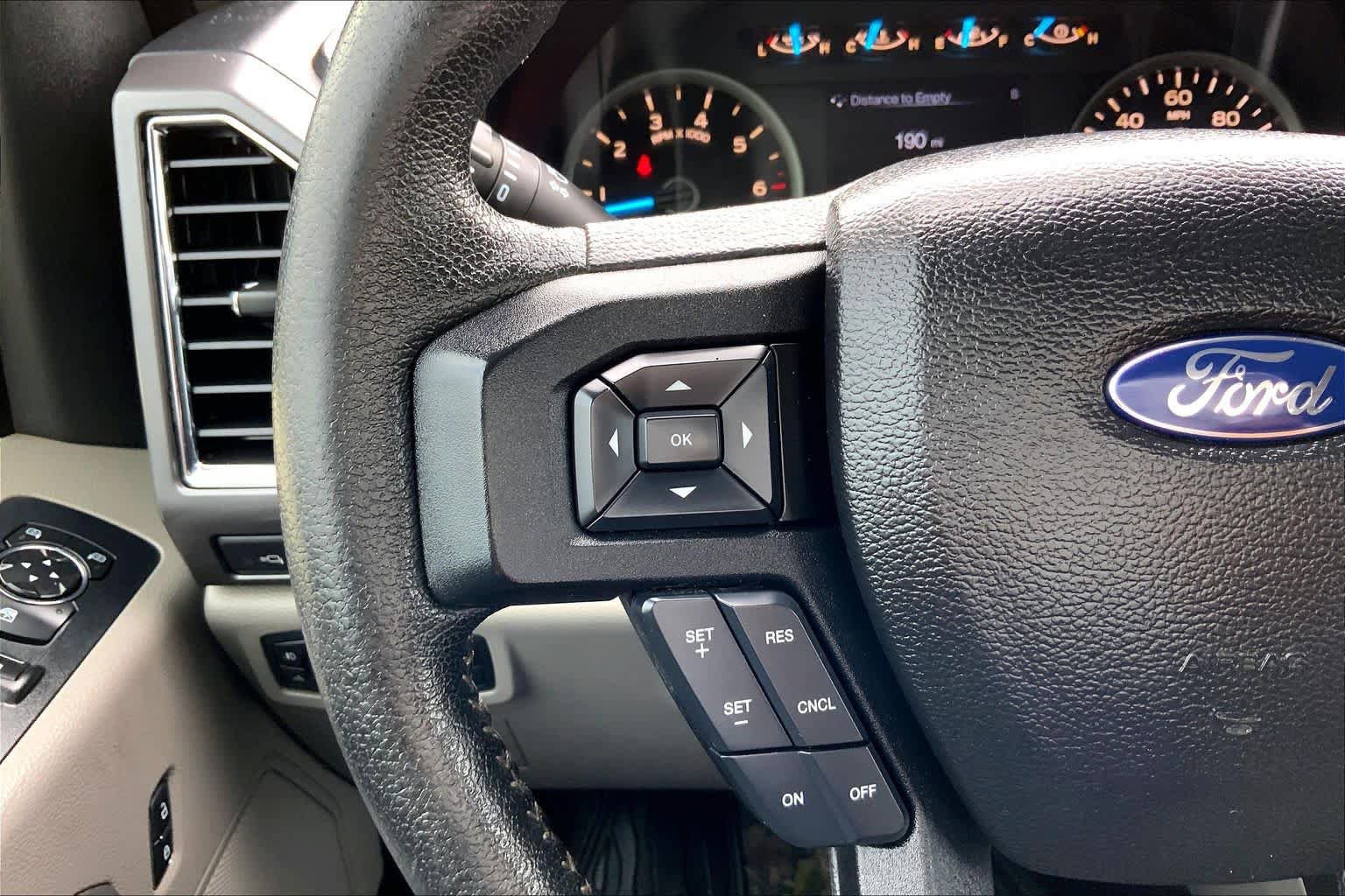 Used 2015 Ford F150 XLT w/ Equipment Group 302A Luxury AWD/4WD image 22