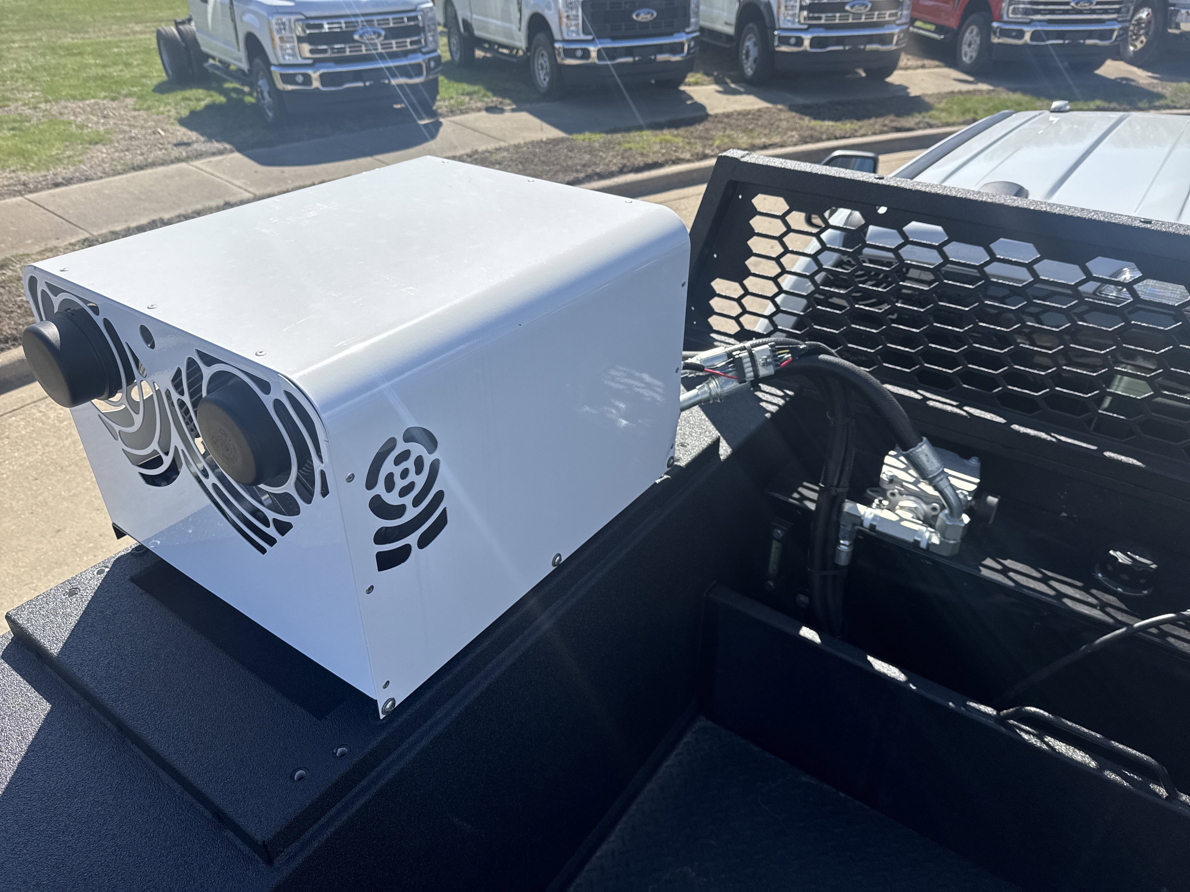 New 2026 Ford F550 4x4 Supercab Super Duty image 23