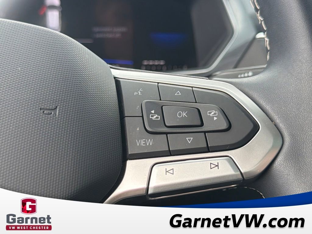 Certified 2023 Volkswagen Tiguan SE w/ Panoramic Sunroof Package AWD/4WD image 32