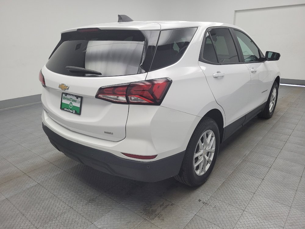 Used 2024 Chevrolet Equinox LS image 9