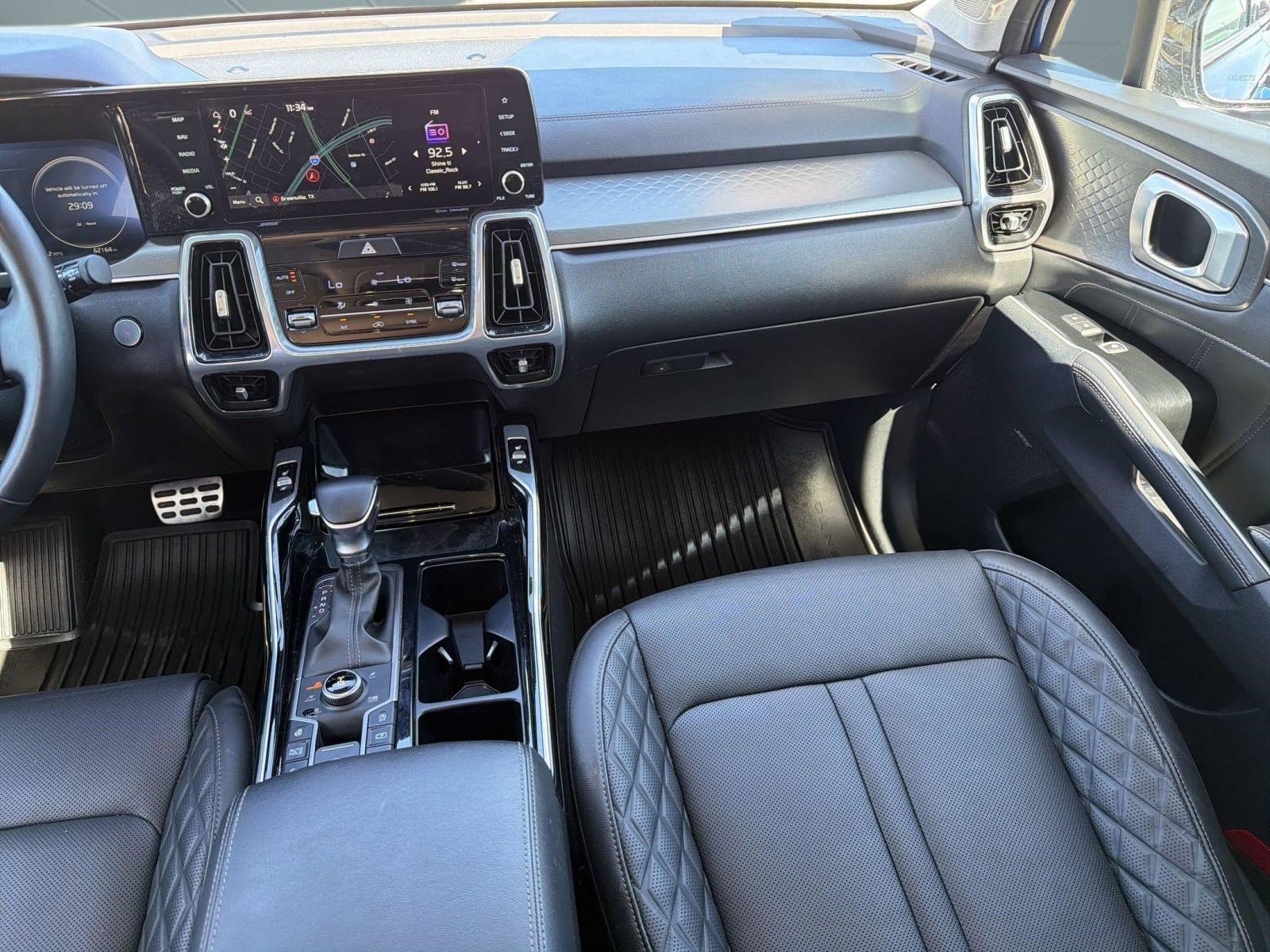 Used 2023 Kia Sorento SX image 29