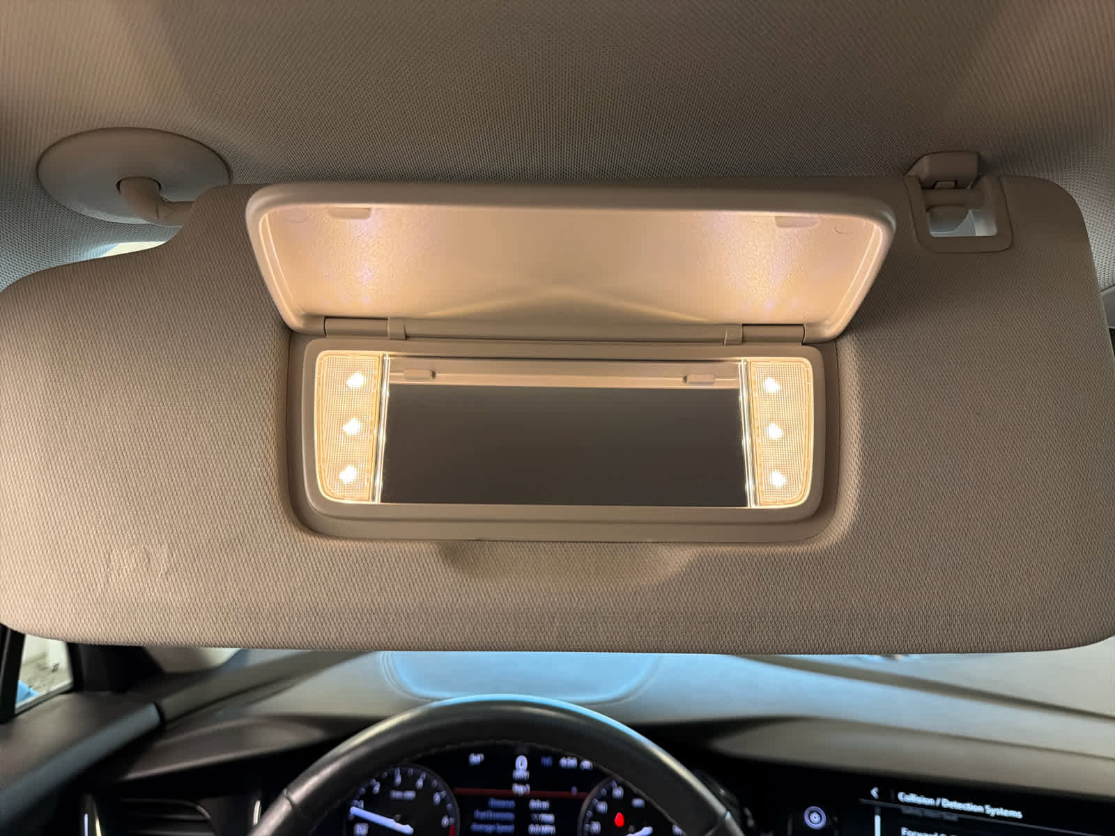 Used 2023 Buick Envision Essence image 56