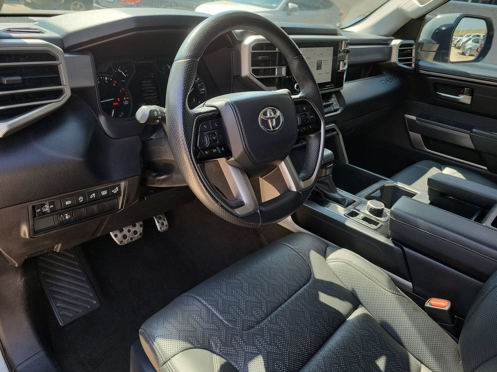 Used 2022 Toyota Tundra SR5 w/ TRD Off-Road Premium Package AWD/4WD image 10