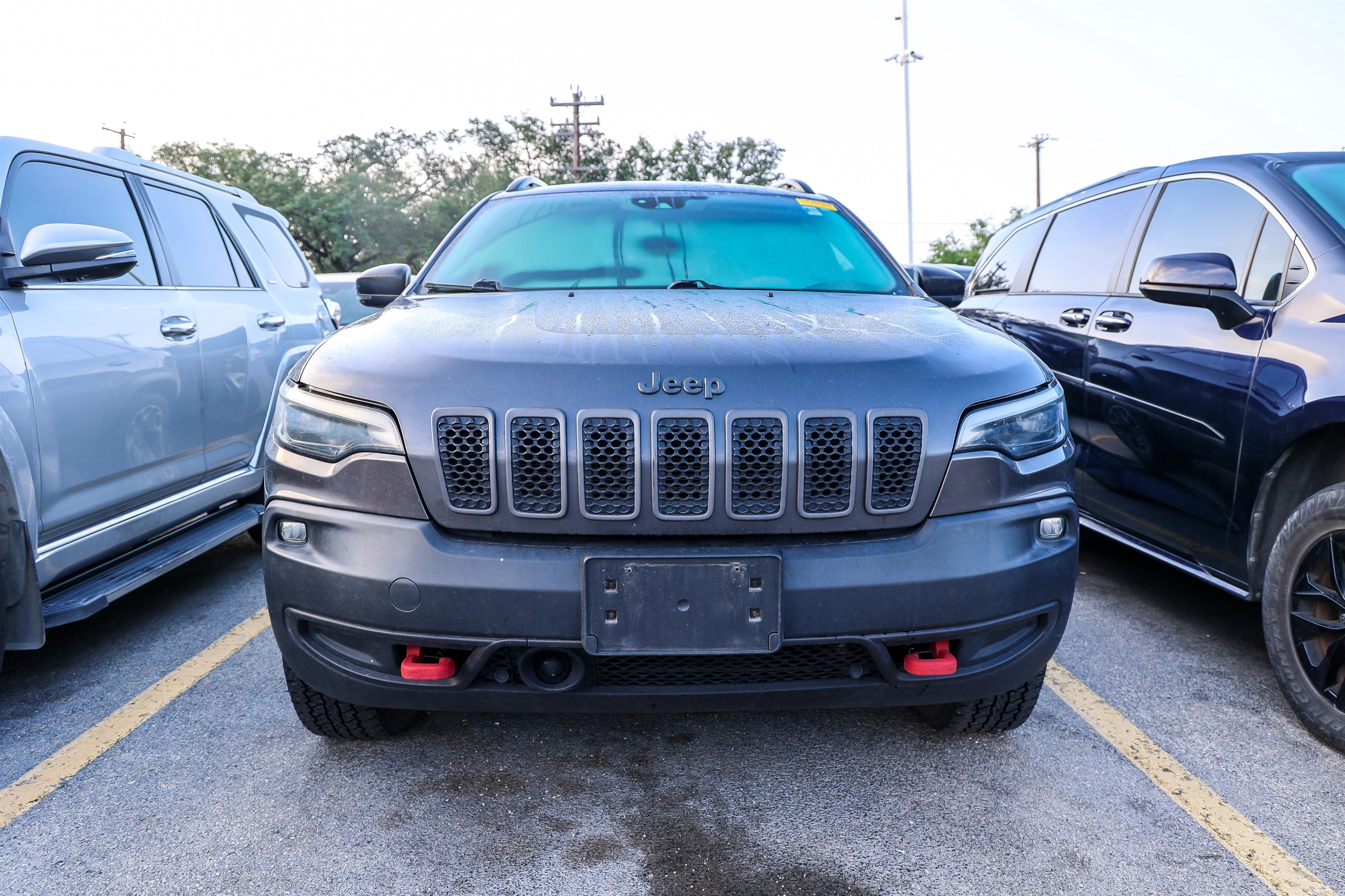 Used 2022 Jeep Cherokee Trailhawk AWD/4WD image 5