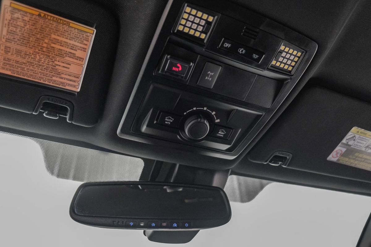 Used 2020 Toyota Tacoma TRD Off-Road w/ Advanced Technology Package image 22