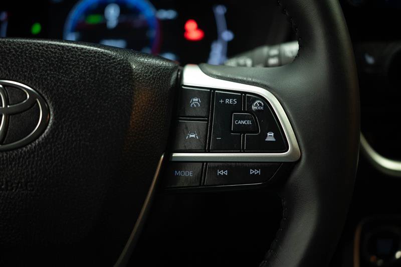 Used 2026 Toyota Grand Highlander AWD image 28