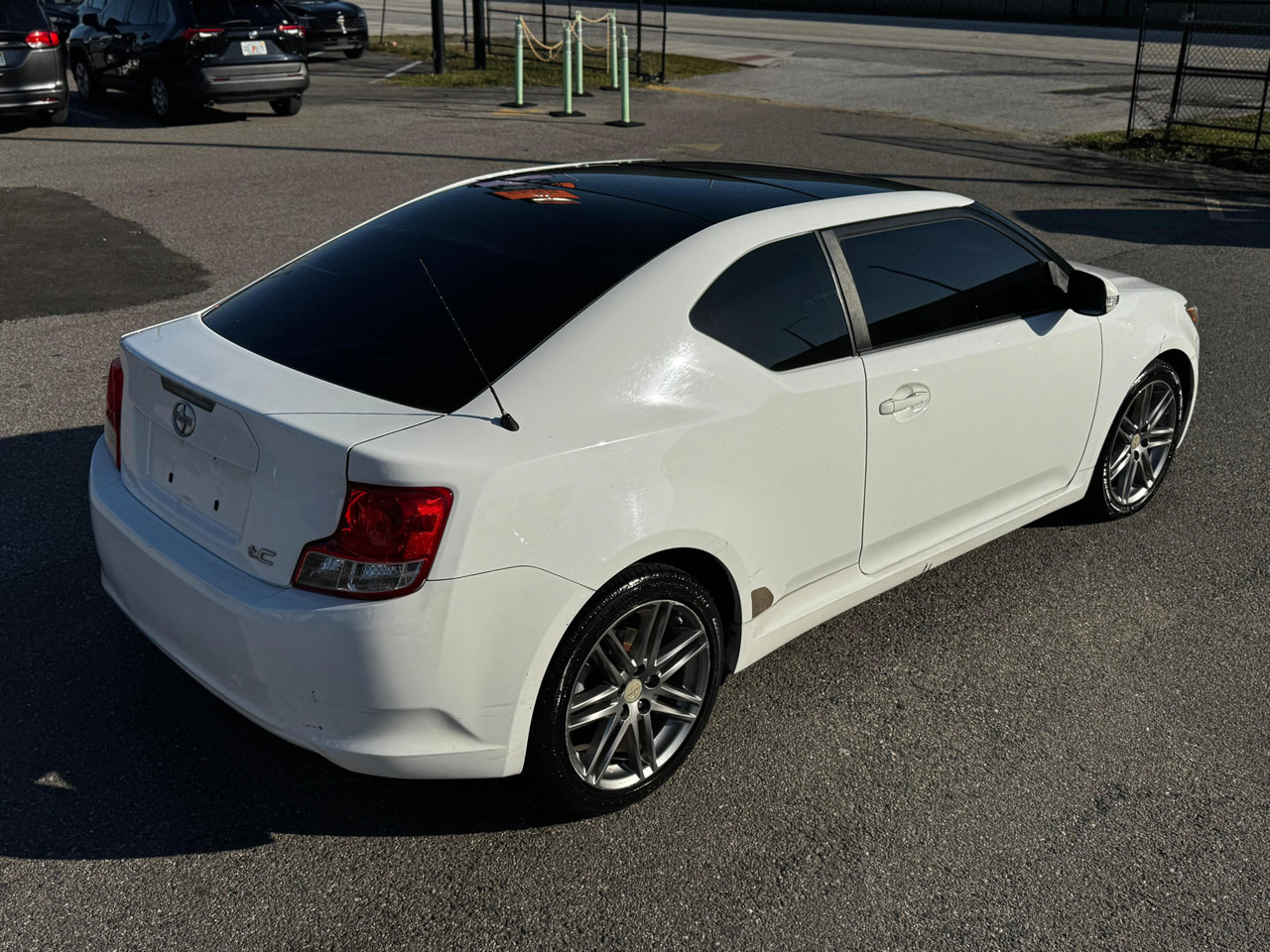 Used 2013 Scion tC image 3