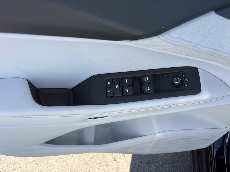 New 2026 Jeep Cherokee Laredo AWD/4WD image 21