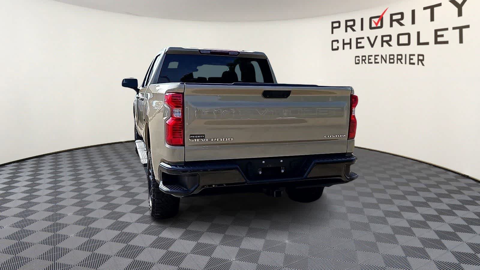 Used 2022 Chevrolet Silverado 1500 Custom Trail Boss AWD/4WD image 7