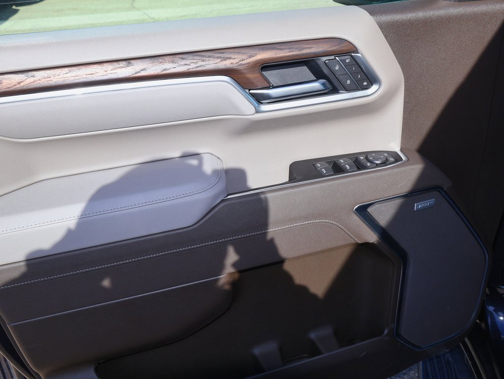 New 2026 GMC Sierra 1500 SLT w/ SLT Premium Plus Package image 15