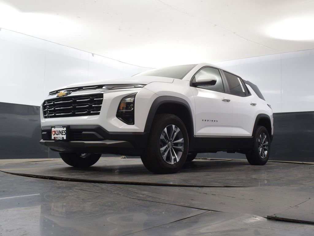 New 2025 Chevrolet Equinox LT w/ Safety and Technology Package image 49
