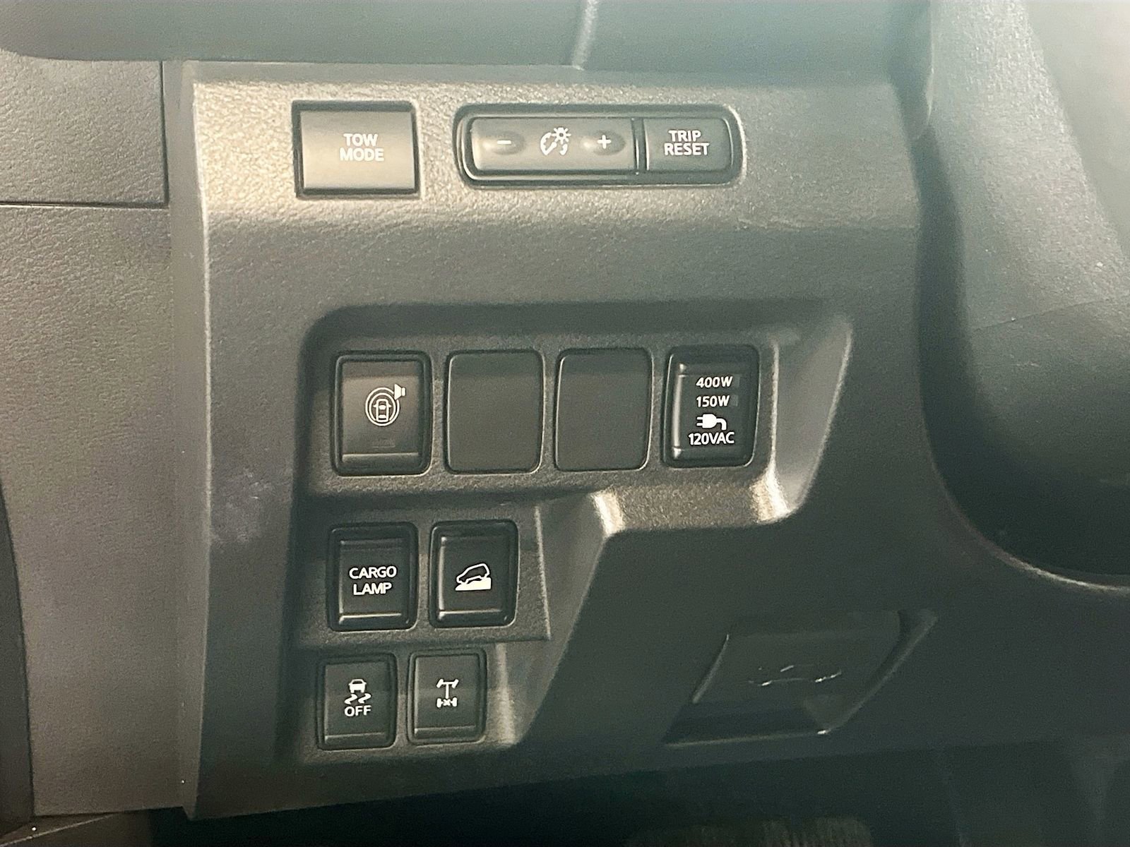 Used 2023 Nissan Frontier PRO-4X w/ Pro-4X Premium Package image 10