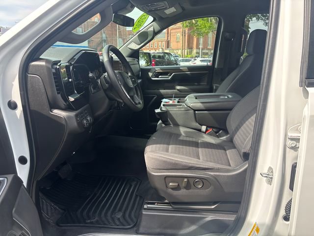Used 2023 Chevrolet Silverado 1500 RST AWD/4WD image 11