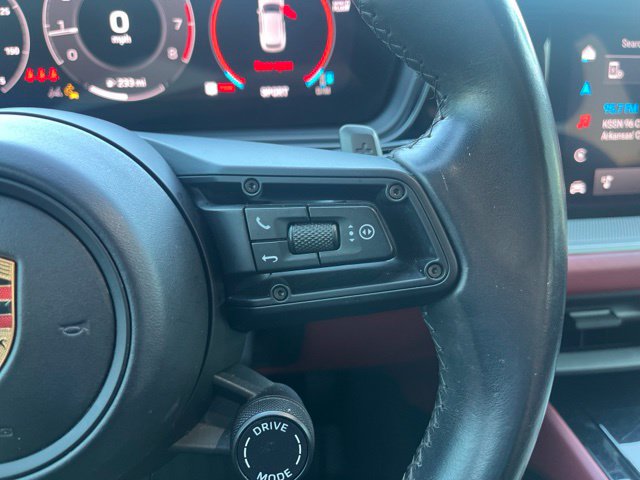 Used 2024 Porsche Cayenne AWD/4WD image 17