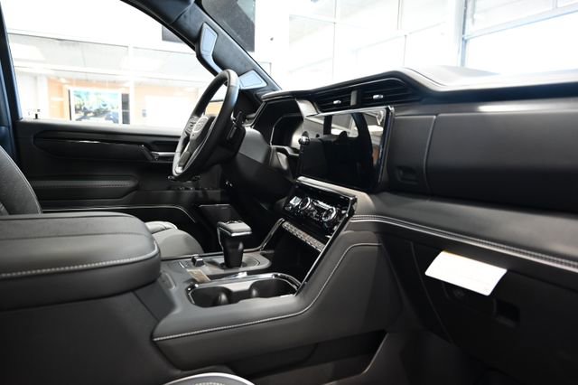 New 2026 GMC Sierra 1500 AT4X w/ LPO, Black Badging Package AWD/4WD image 18