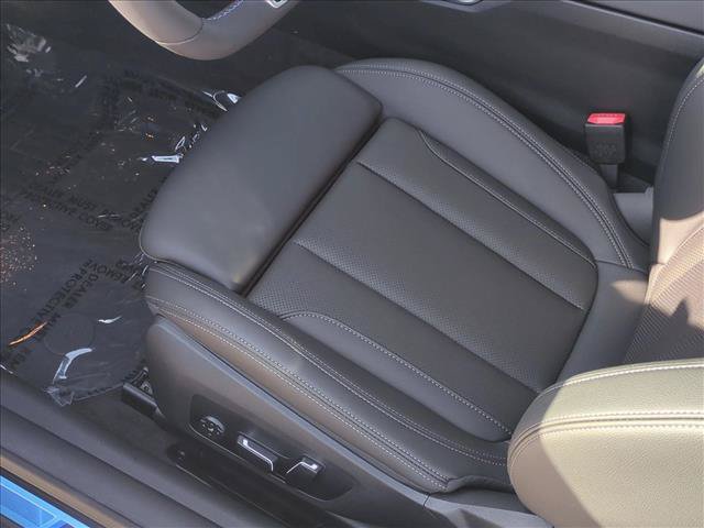New 2026 BMW M440i Convertible w/ Premium Package RWD image 4