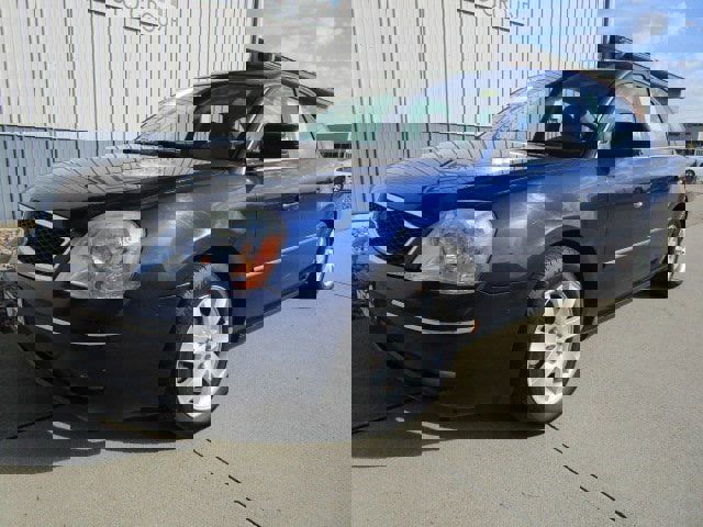 Used 2005 Ford Five Hundred SEL image 1