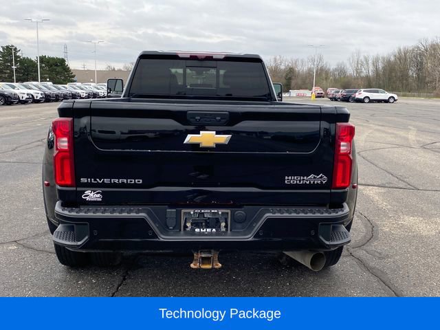 Certified 2022 Chevrolet Silverado 3500 High Country w/ Technology Package image 4