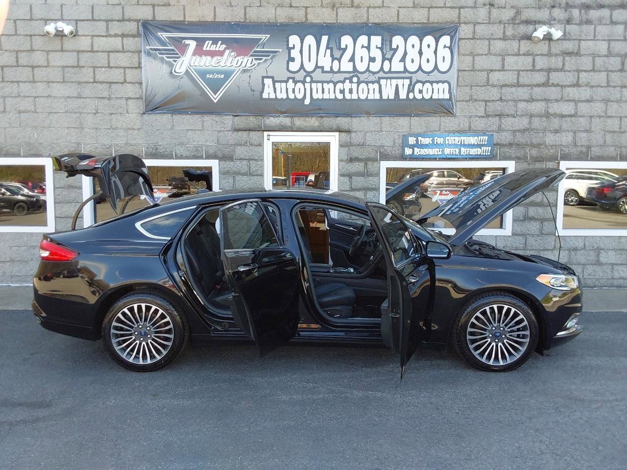 Used 2017 Ford Fusion Titanium AWD/4WD image 33