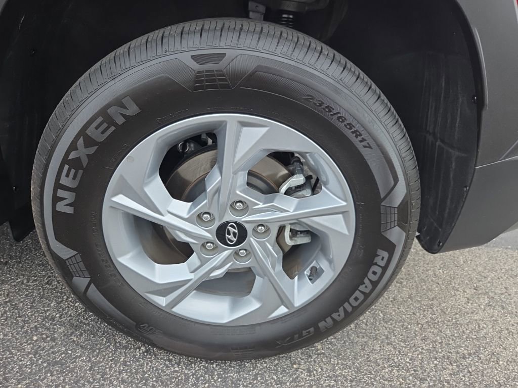 Certified 2023 Hyundai Tucson SEL AWD/4WD image 15