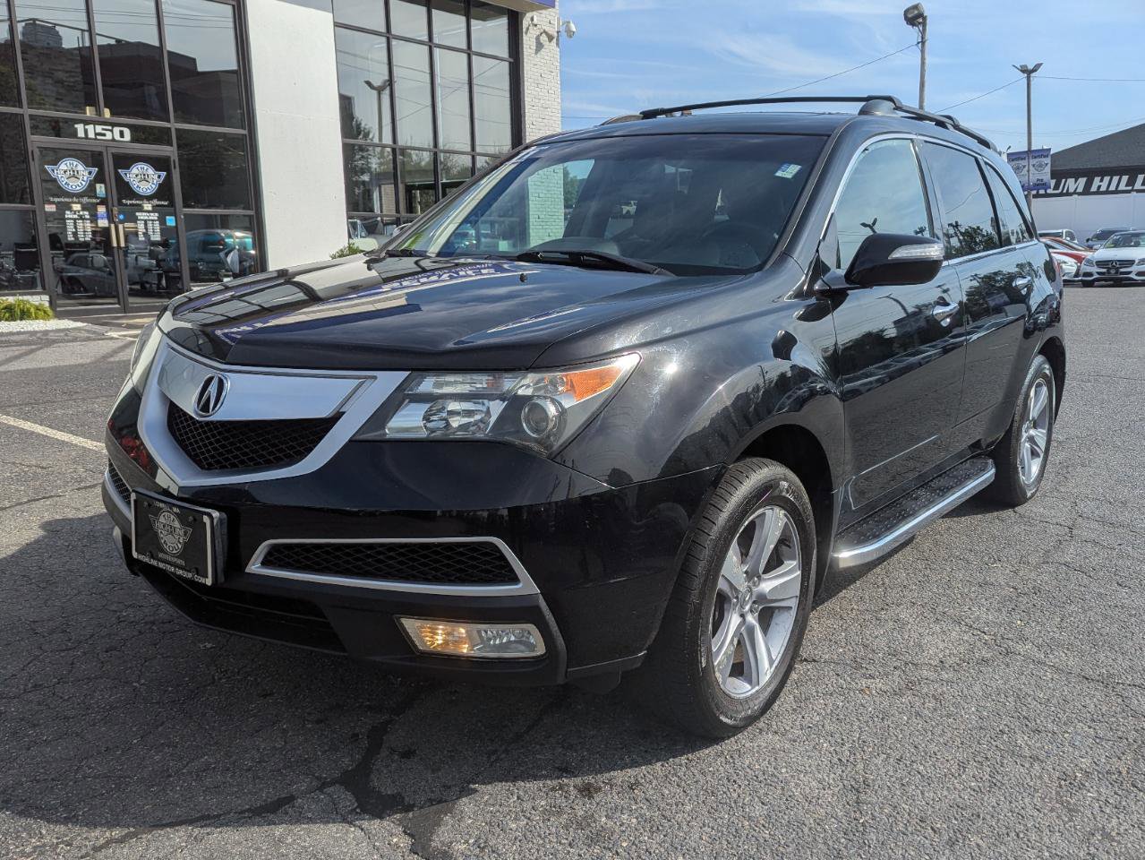 Used 2011 Acura MDX w/ Technology Package AWD/4WD image 2